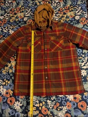 Legendary Whitetails Men's Concealed Carry Maplewood Hooded Shirt Jacket, Large